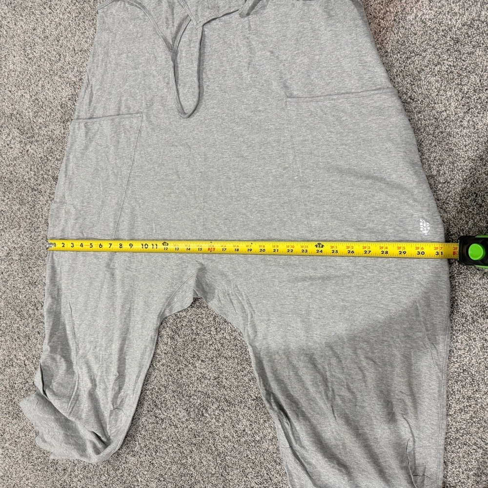 NWT Free People Movement Hotshot Onesie Jumpsuit Heather Grey Cotton Women’s L - Picture 10 of 13